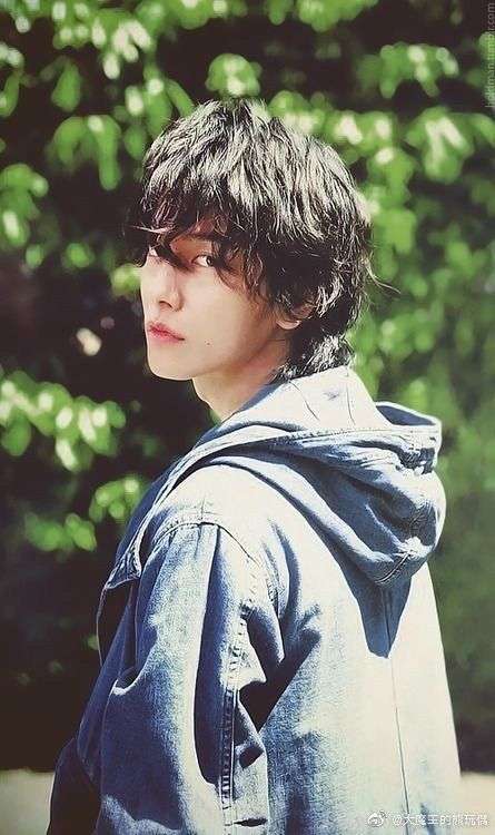 吹爆佐藤健的颜 韩版的过于偶像化了 还是日版的好看 放一下剧照 真 