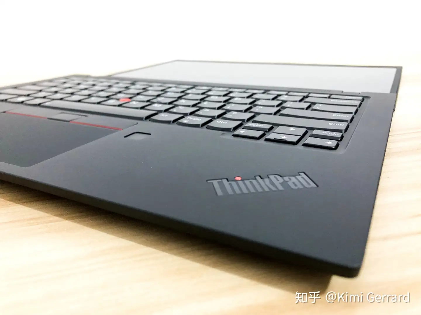 一步之遥」- ThinkPad X1 Carbon Gen 7 (2019) 评述- 知乎