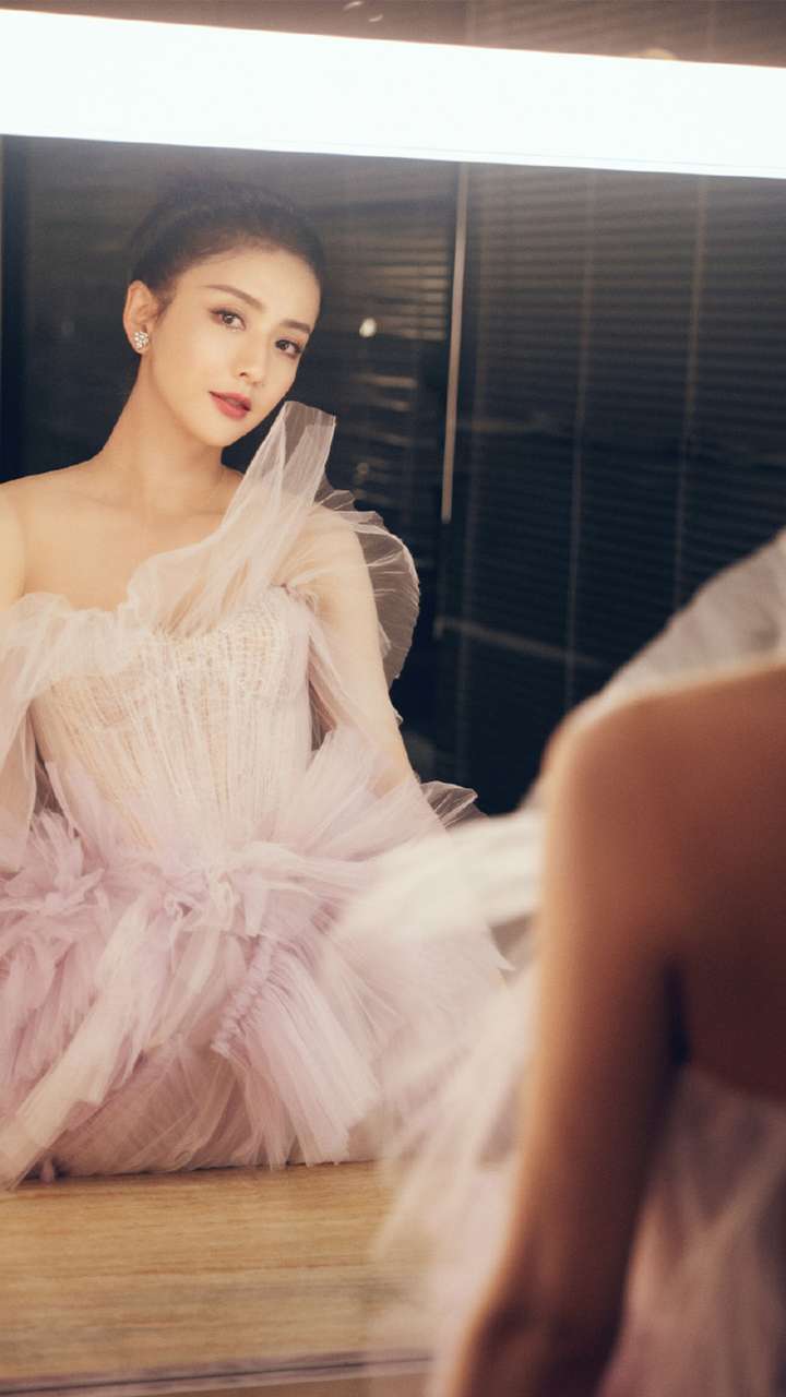 美美的粉色美美的佟丽娅