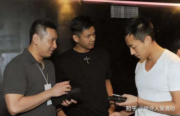 为了证明和大S没交情，葛斯齐爆料了小S老公的绯闻，但是不痛不痒