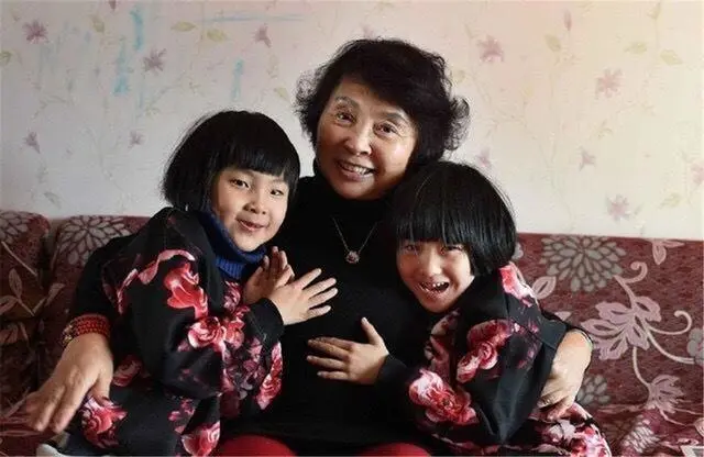 7月1日,又有人以朱小贞亲属的身份在微博对林生斌提出质疑?