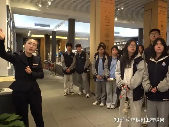 【红色校园】追寻红色足迹 汲取奋进力量 | 我校组织学生干部赴杭州党史馆开展研学!(图3)