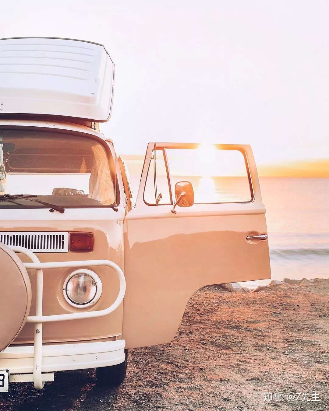 Ins情侣花2万美元爆改二手车 敢于追梦的人 过得都不差 知乎