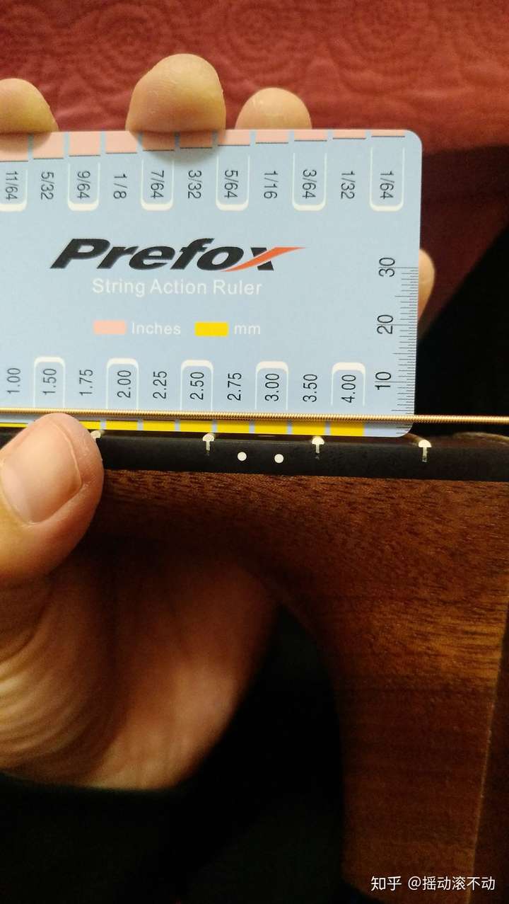 马丁吉他弦距问题?