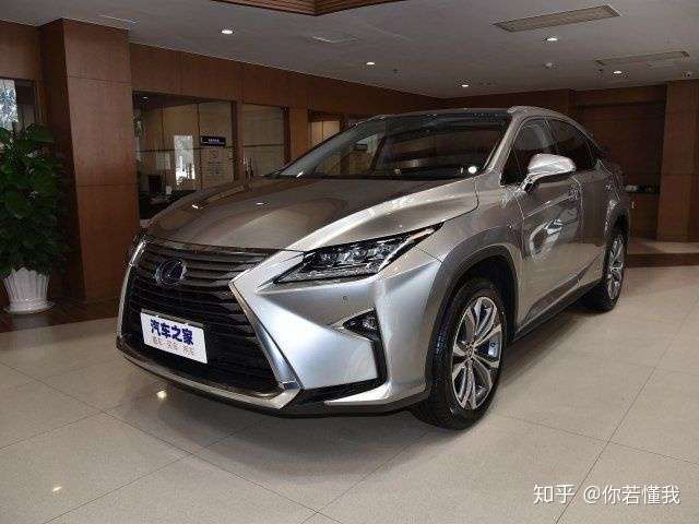 五十万左右而且又是年轻人,所以我大多推荐的事suv,中大型轿车显得有