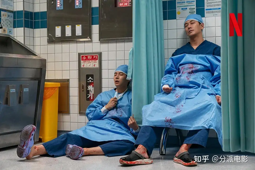 《狂医魔徒》今年最爽的剧,和最疯的她!