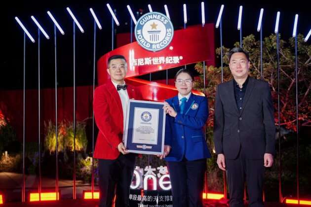 广州再添城市艺术名片：OneM当代艺术中心旋转楼梯成功创下吉尼斯世界纪录