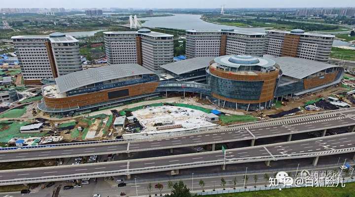 最豪华的医院是什么样的? - 知乎