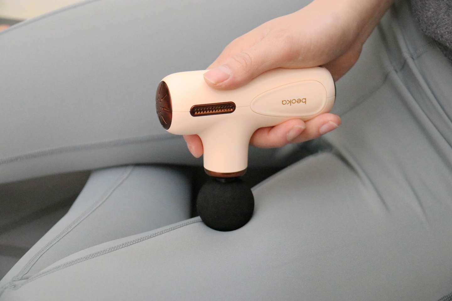 小巧便携，深度按摩，倍益康C1 Super mini筋膜枪体验