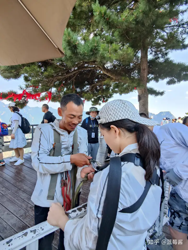 华山旅游超详细攻略-两天一夜（赏日出日落）（华山自由行一日游攻略）