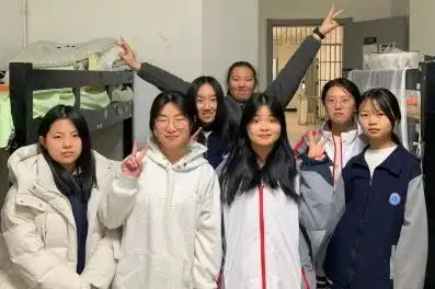 【活力校園】花信風(fēng)傳年少 流光照徹征程 | 塘棲校區(qū)幼兒保育2501班級風(fēng)采(圖10)