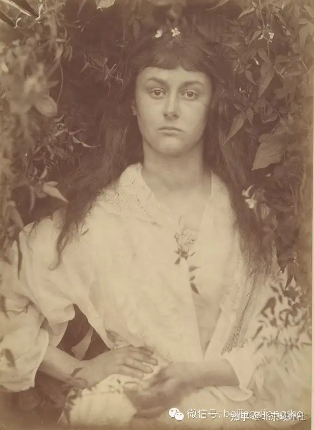 人像摄影学习分享摄影大师Julia Margaret Cameron梦幻人像作品精选