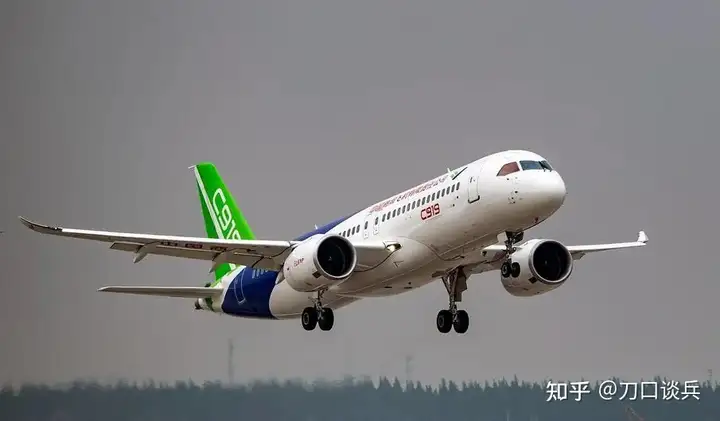 迈出第一步！国产飞机即将开启海外运营之旅，C919难道还远吗