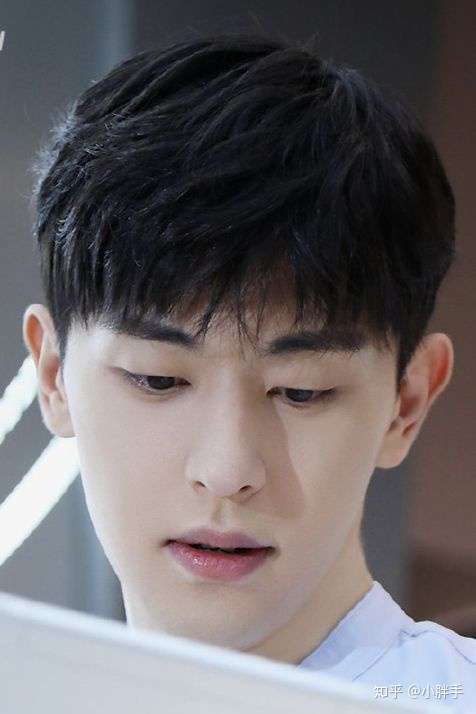 有没有让你惊艳的男明星图片?