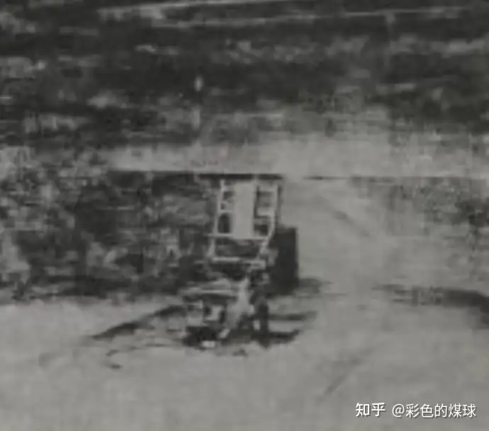 安迪·沃霍尔的《大电椅》是对消费社会的讽刺还是拥抱? - 知乎