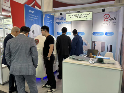 瑞健未来RLab亮相迪拜展会，碳纤维高压氧舱引围观，海外订单持续增长