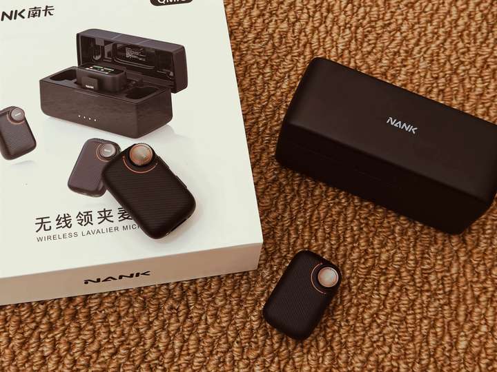 麦克风不是越贵越好？新手玩家快来试试南卡QMic领夹麦克风