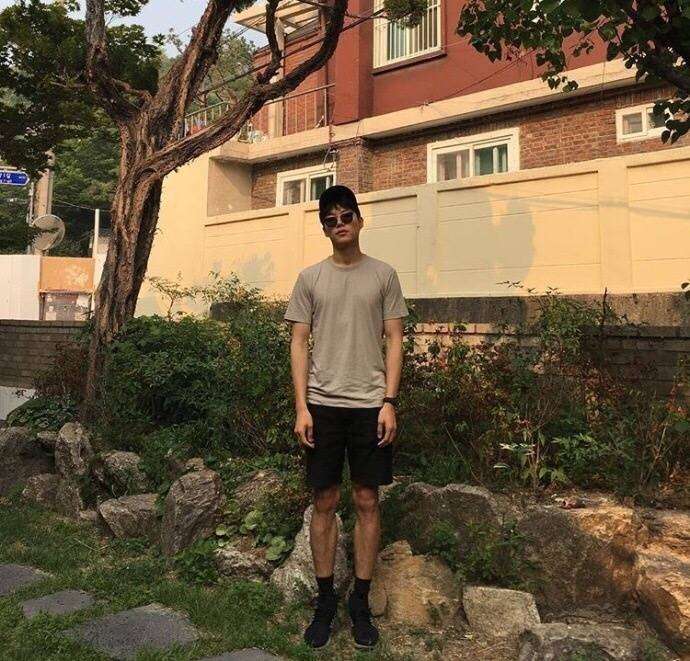 一米八男生夏天的服装搭配