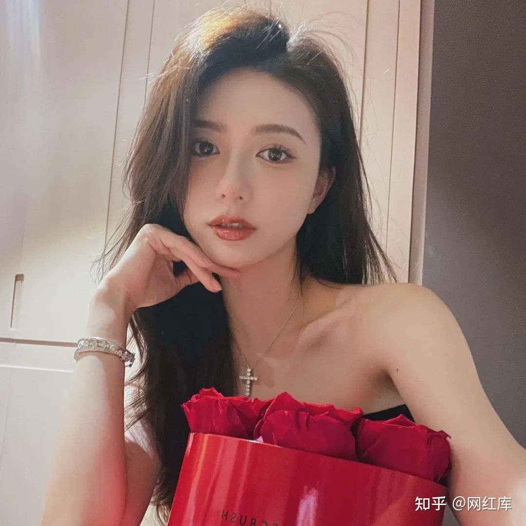 INS美女|网红张佐佐图片集，气质精致的女人 Instagram-第10张