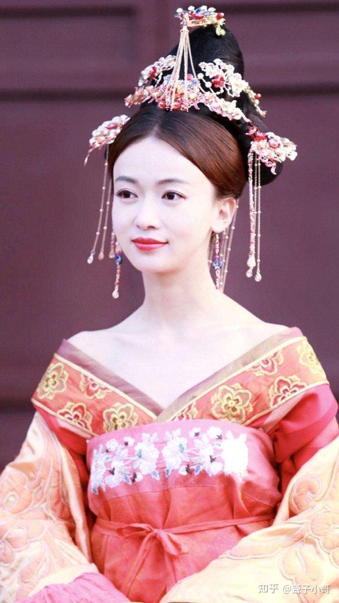 聋子小哥 的想法: 吴谨言这几张古装也太漂亮了,不是魏璎珞… - 知乎