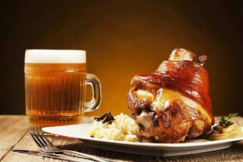 德国必吃美食排名第一的猪蹄有南北两派烹饪法食肉动物最爱 知乎
