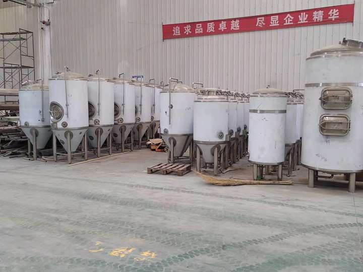 日产5000升酒厂大型精酿啤酒设备制作厂家