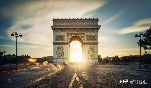 巴黎凯旋门2年建地基 6年修柱子 拿破仑到死都没见着 知乎