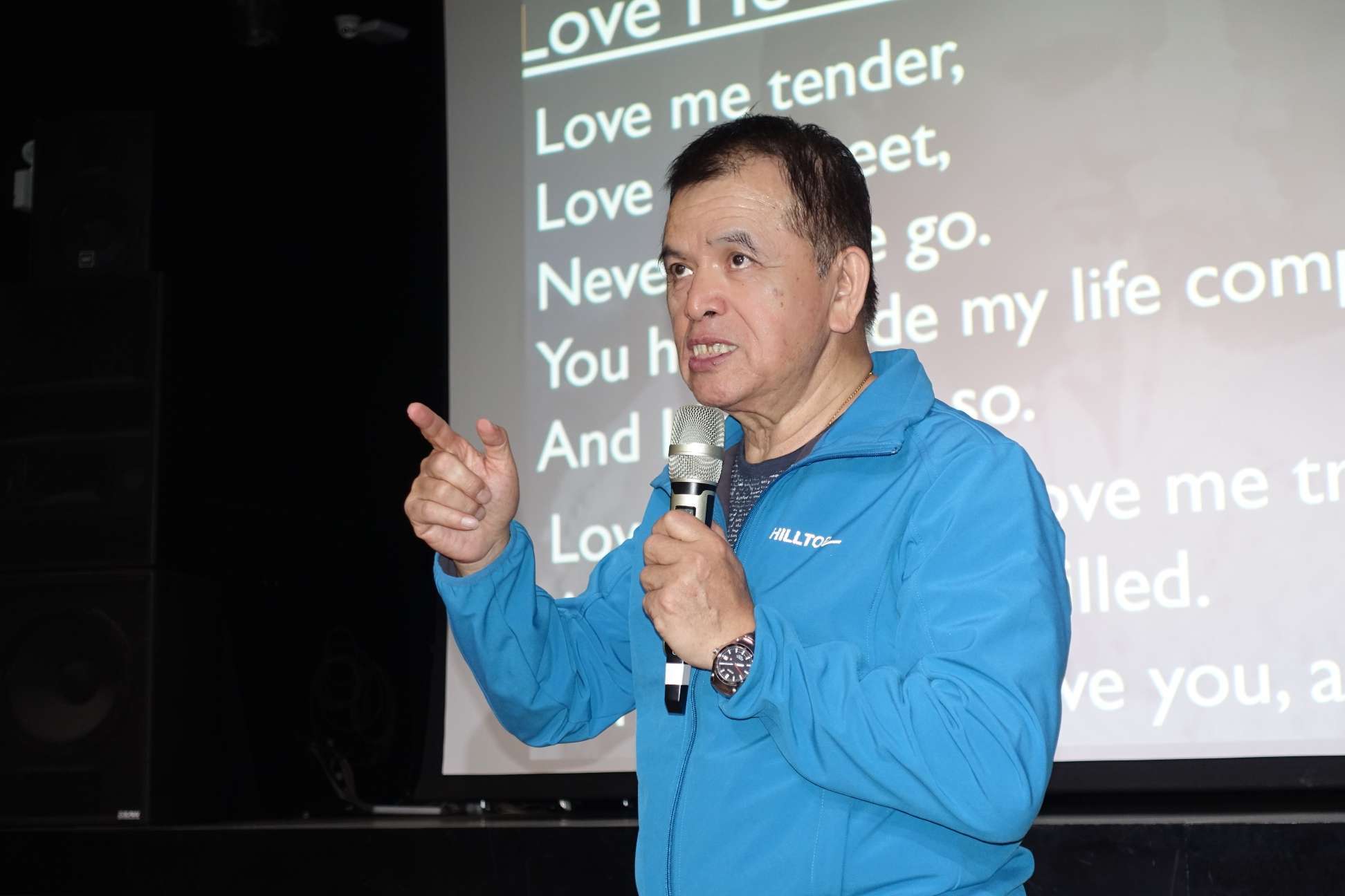 赖世雄 的想法: 今晚在北京798艺术区机遇空间与粉丝们见… - 知乎