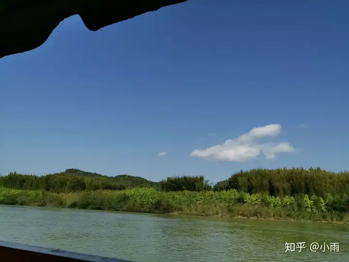 韶关「丹霞山」是一个什么景点，有哪些推荐的游玩攻略和特色景观？