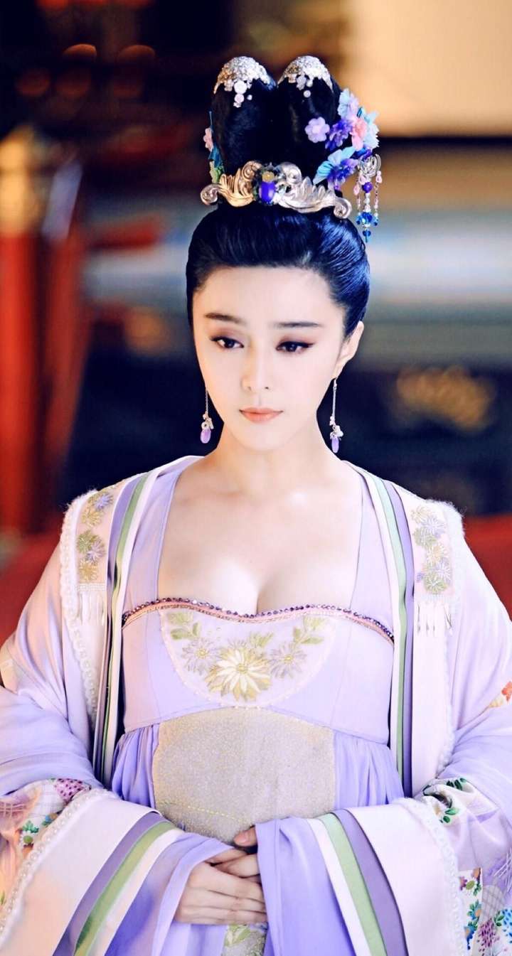 单看脸的话 冰冰