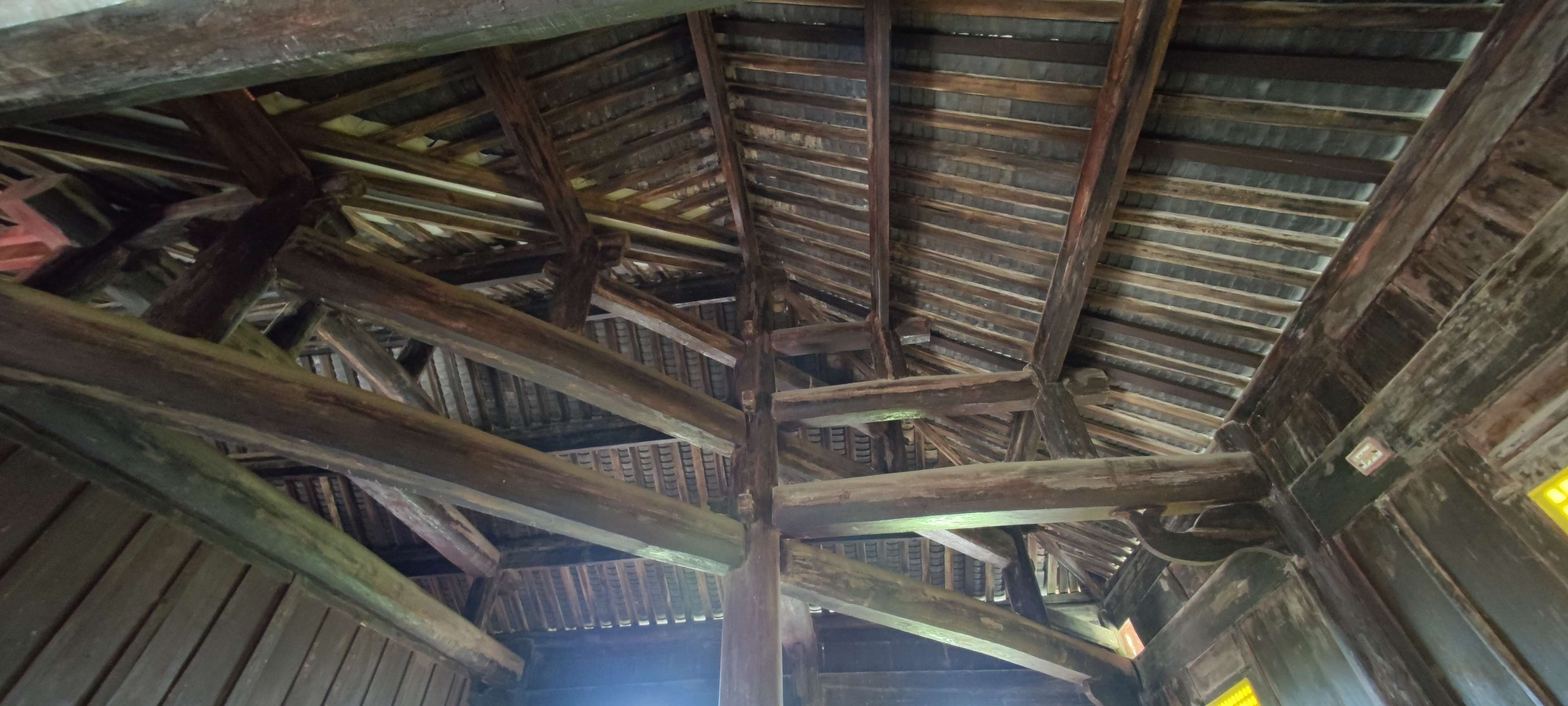 万金油 的想法: 一柱十二梁 - 知乎