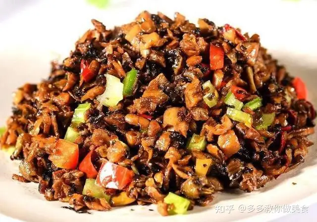 你可以没有去过湖南，但是却一定要吃上一次超级下饭的湘西外婆菜（土窑宴是什么）干货满满