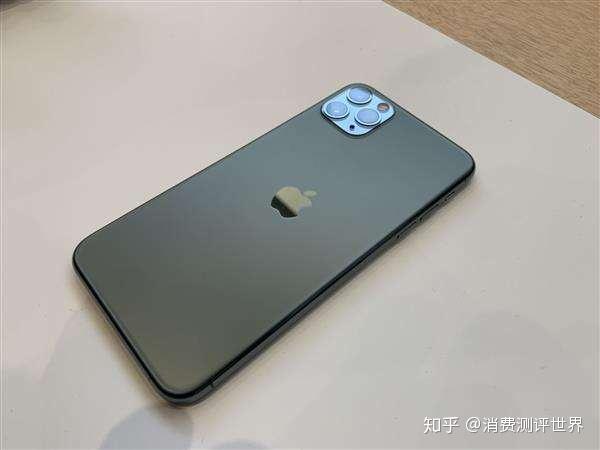 Iphone 12海军蓝配色曝光 配合新增的se2产品线 苹果一片坦途 知乎