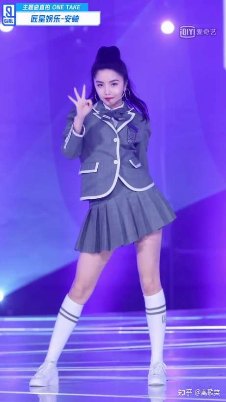 如何评价《青春有你2》选手主题曲直拍?