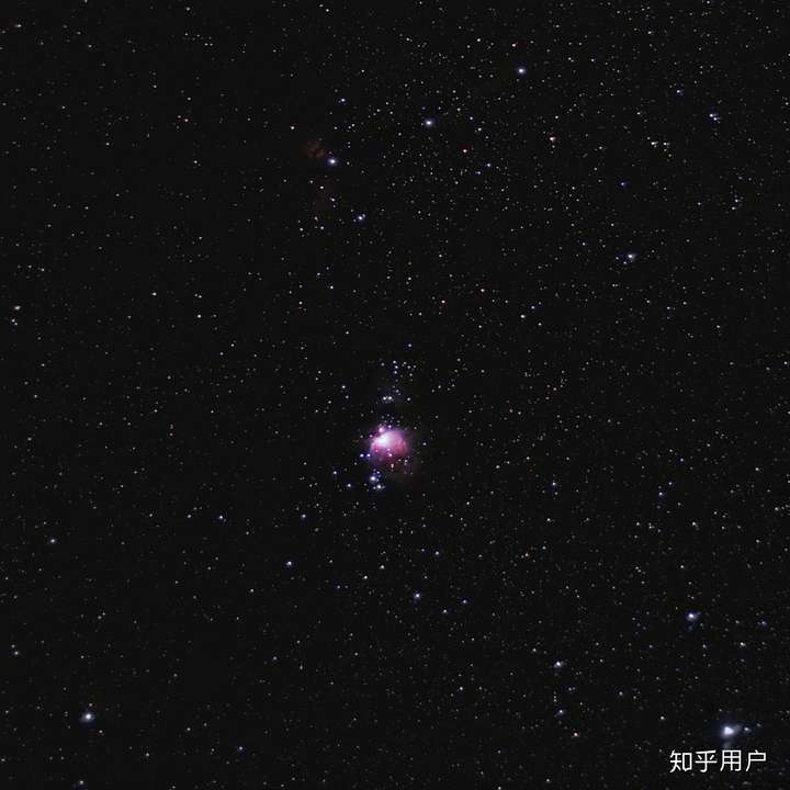 无赤道仪,拍摄多张猎户座照片可以合成出现猎户星云吗?
