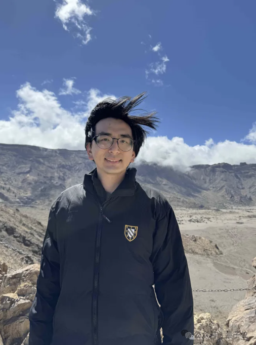 首个AI科学家发论文进ICLR！得分6/7/6，从选题到实验全程零人工，连GitHub代码库都是AI写的