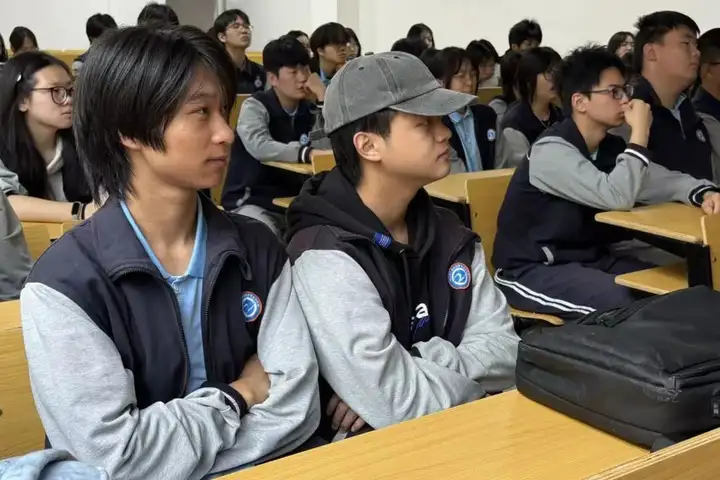 浙江省广播电视中等专业学校塘栖校区学生骨干培训班圆满落幕！(图4)