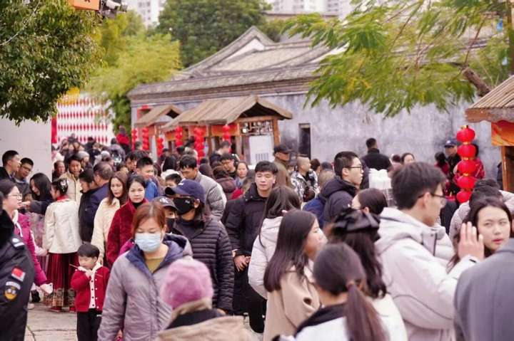 马年新春“热”力全开！文化味+烟火气=长乐年！