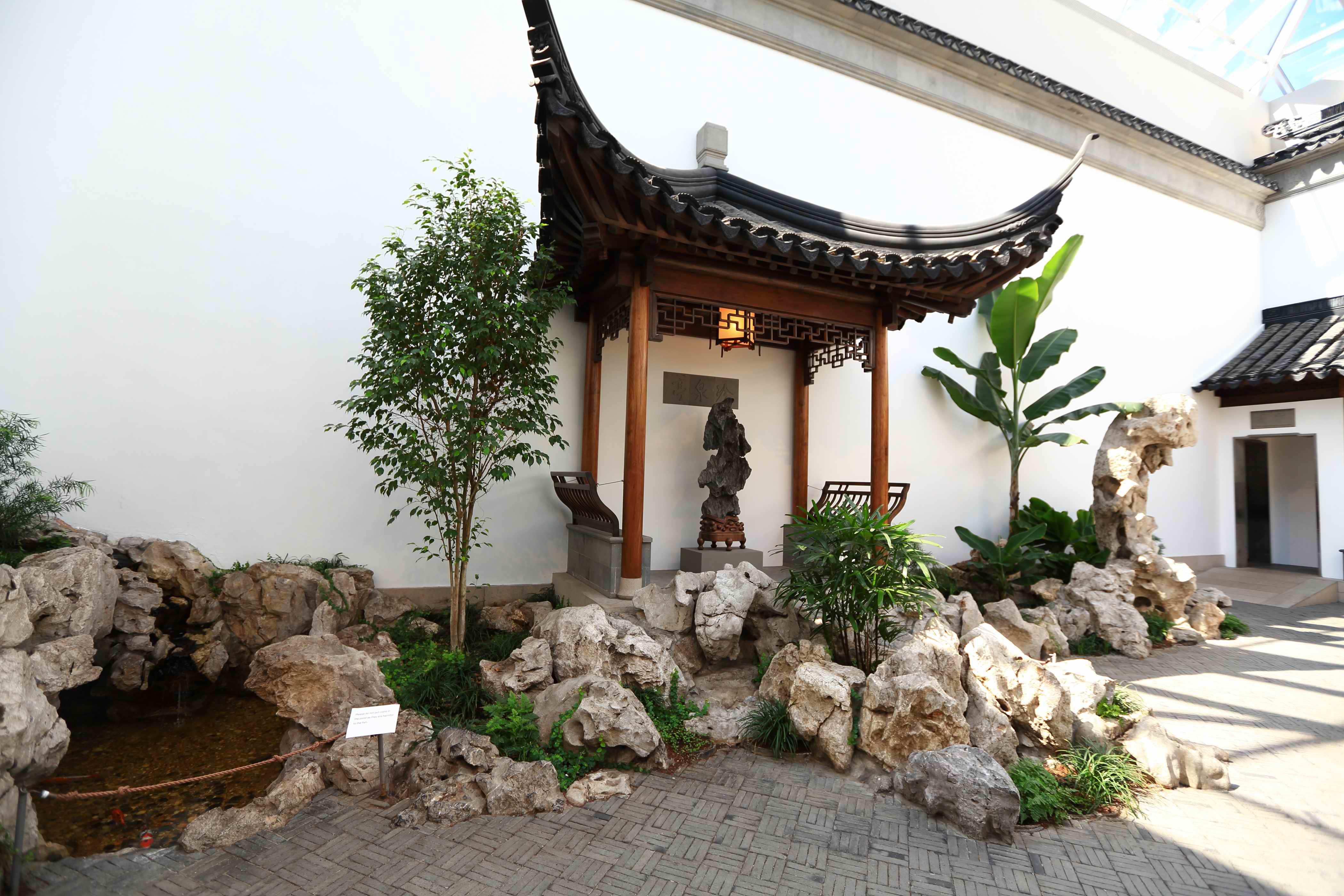 刚好游记写完大都会博物馆,查了些相关资料,直接给您链接.