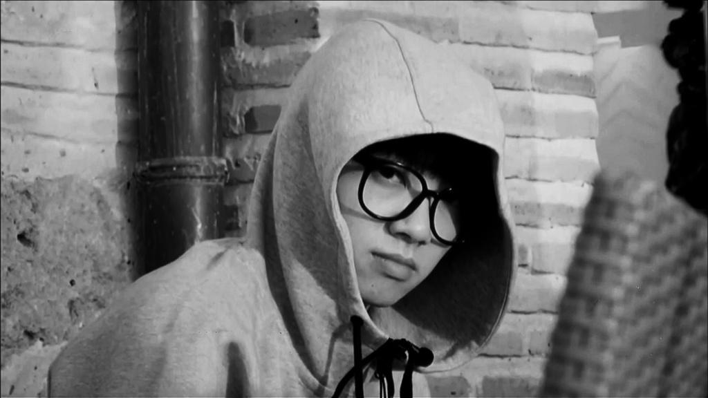 如何评价华晨宇在《花儿与少年》第一季中的表现?