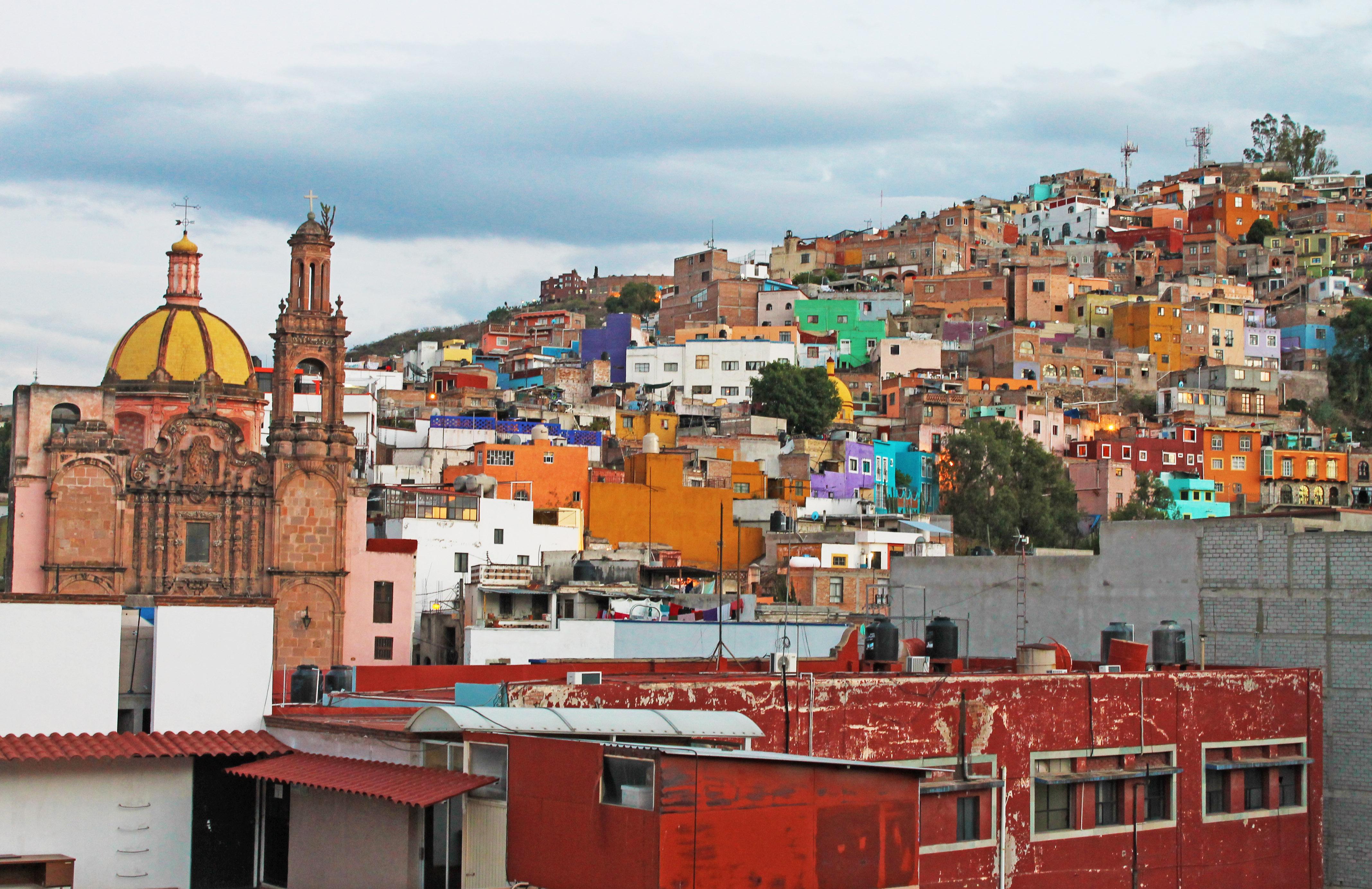 墨西哥的彩色无高楼的房子在哪里? 