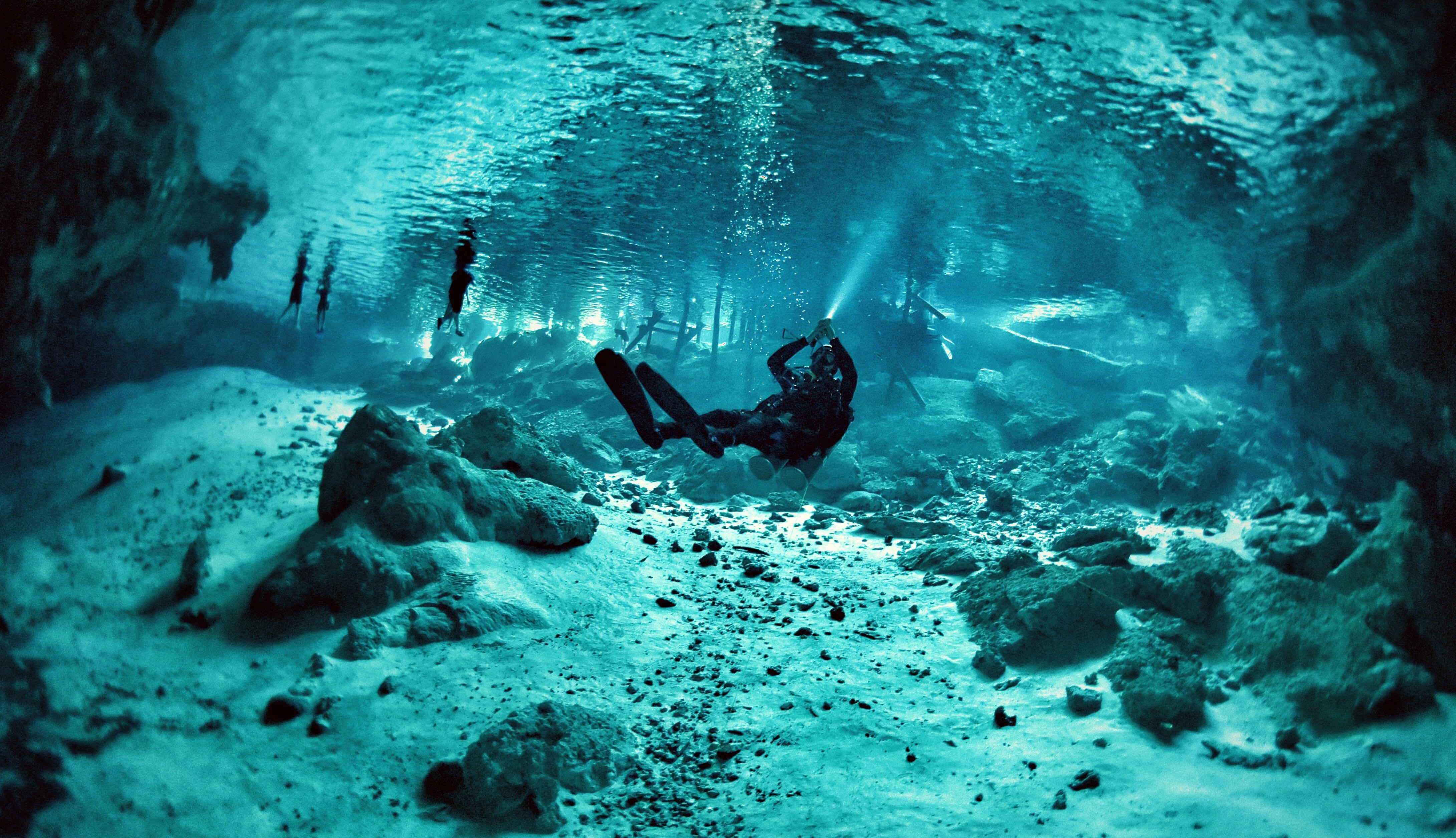 在深海潜水是什么样的感受