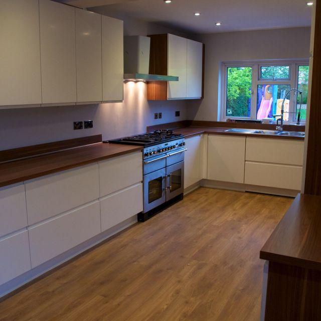 给厨房装个木地板,也不是不行(多图)