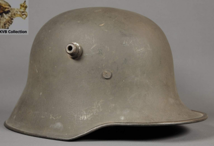 一战德国士兵的头盔普遍都带尖铁吗?什么时候换成不带尖铁的了?