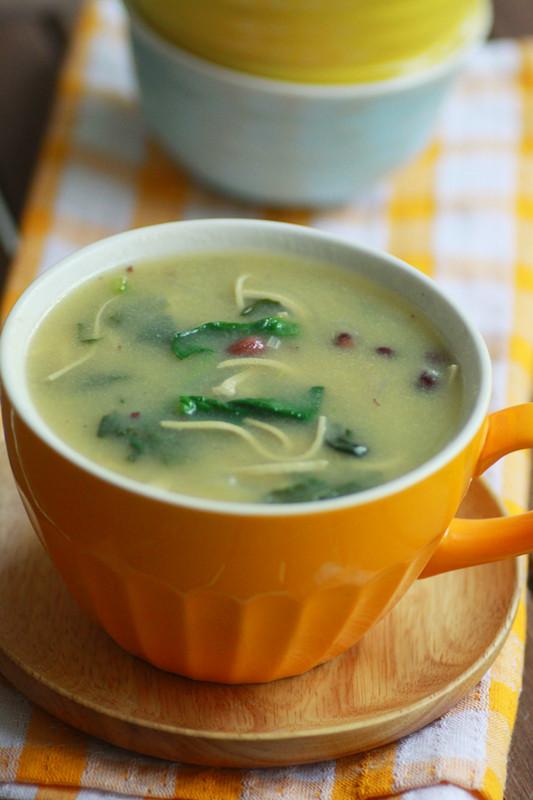 当然,这喝法上也有讲究,驳诹鍪甜沫儿 虽然名