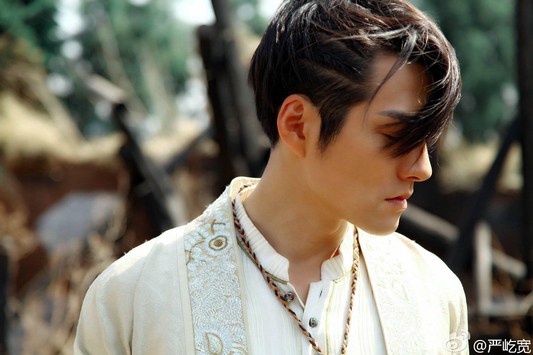 大家对严宽的古装扮相有何看法?