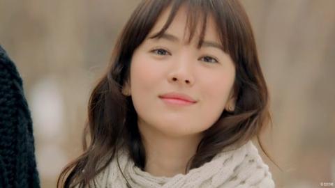 没人说水原希子吗?《挪威的森林》里演绿子的可爱演员啊!
