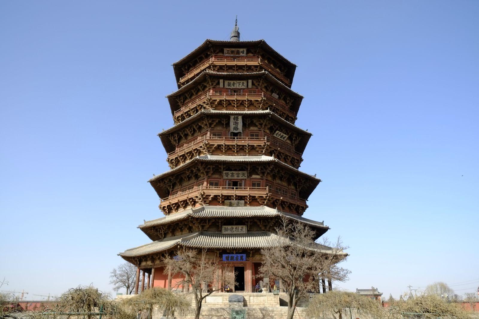 中国历史上为什么很少有像欧洲石制教堂宫殿这