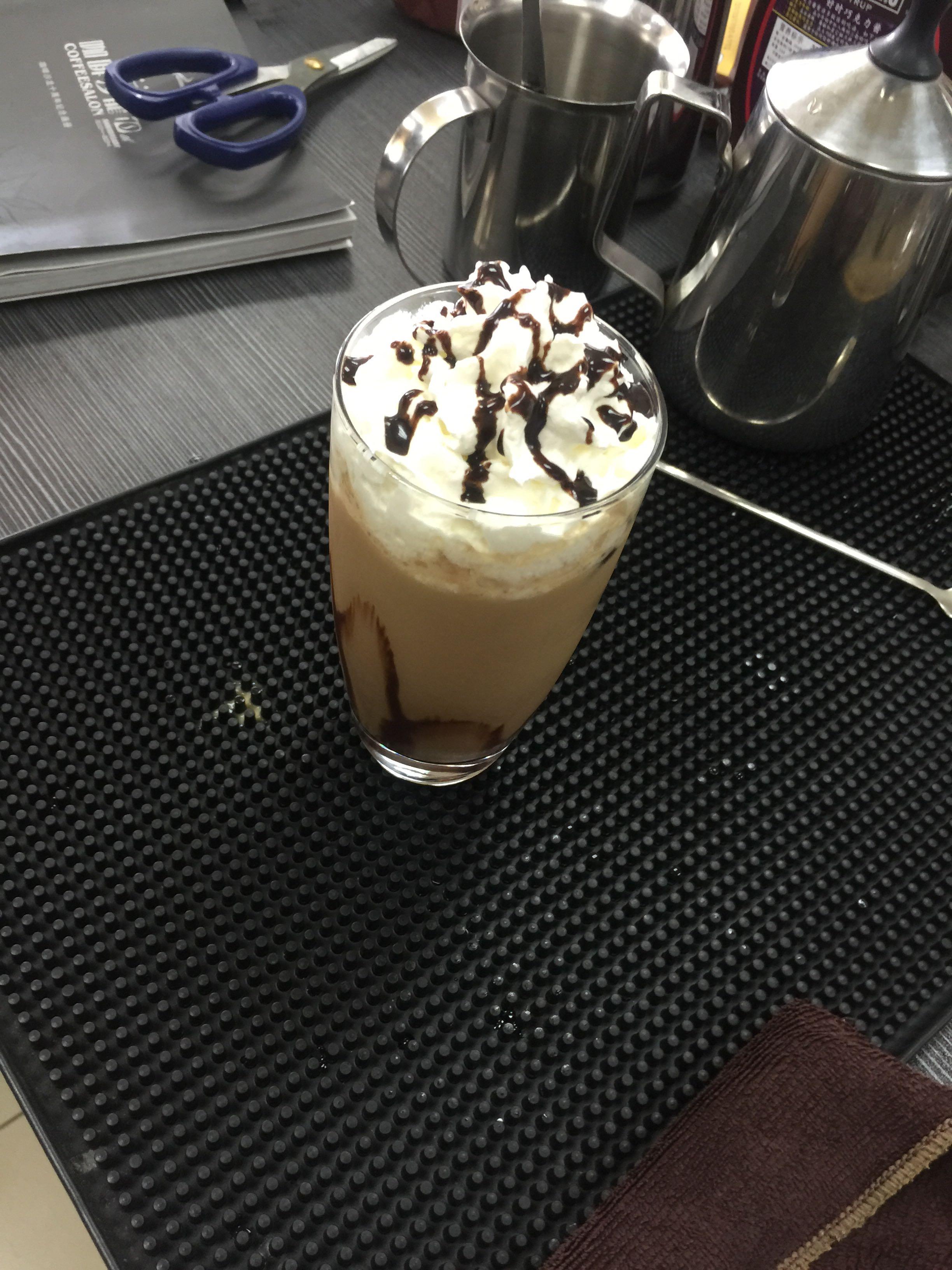 咖啡中卡布基诺,拿铁,摩卡,美式咖啡有什么区别