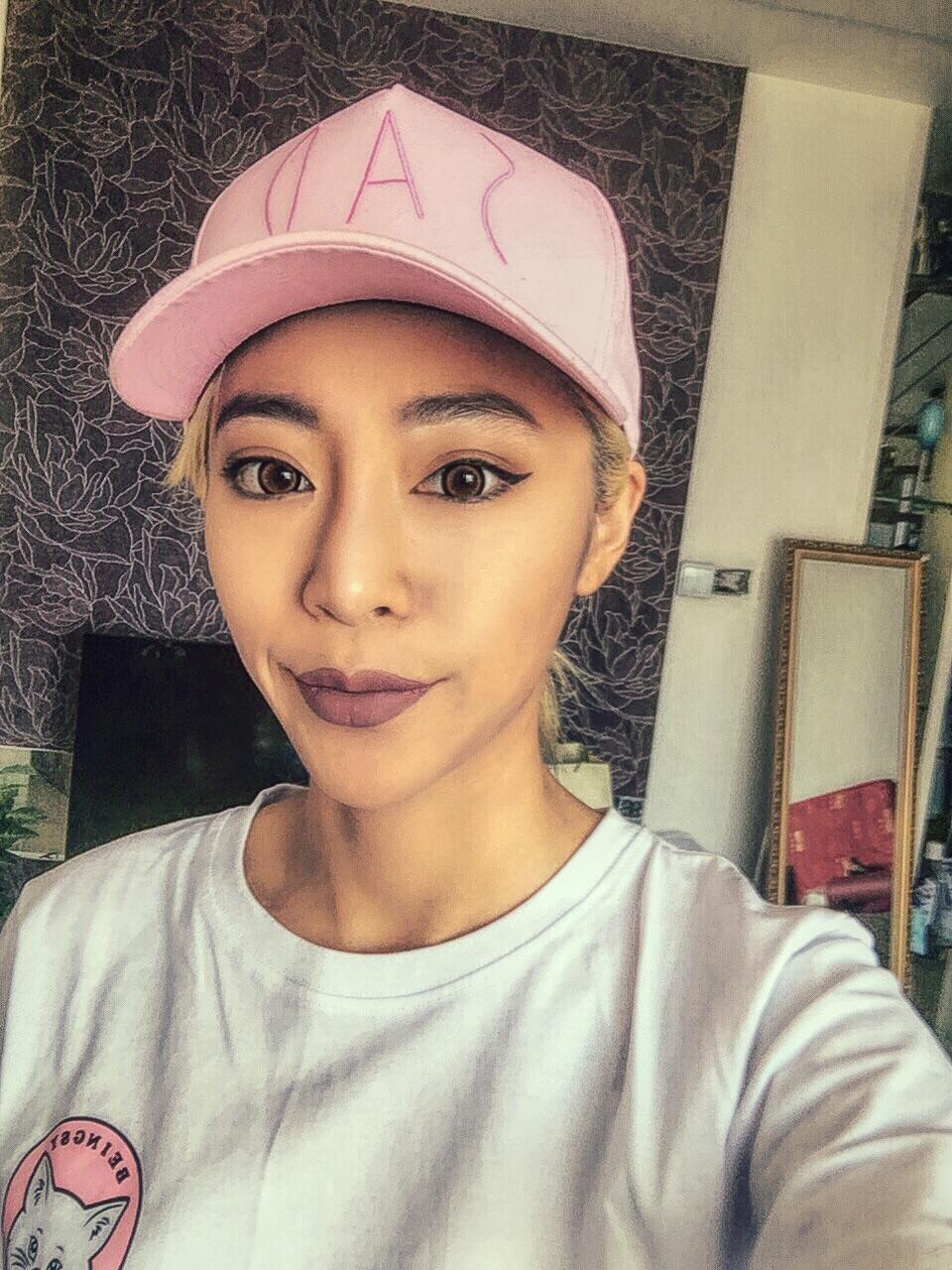 亚洲女生怎么化妆可以化成很欧美很tanned的感